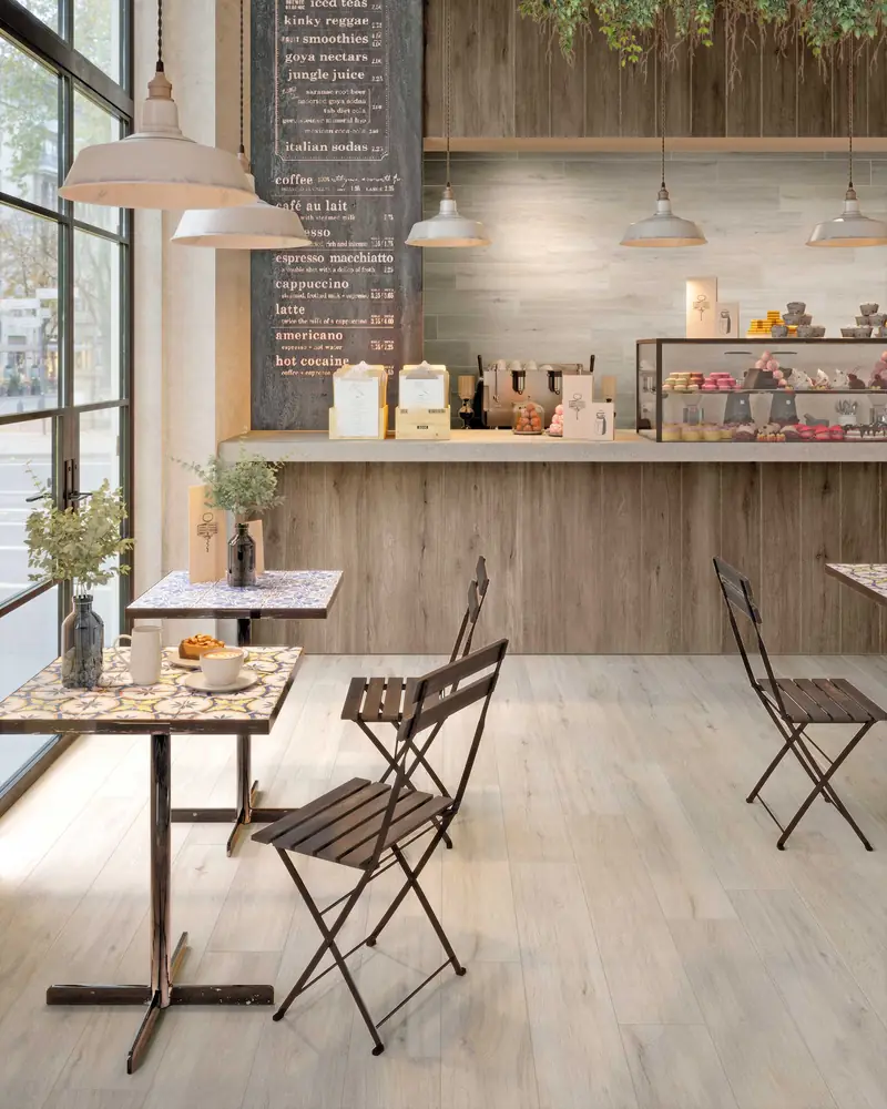 Room with whitewashed wood-effect porcelain tiles and tone-on-tone grout